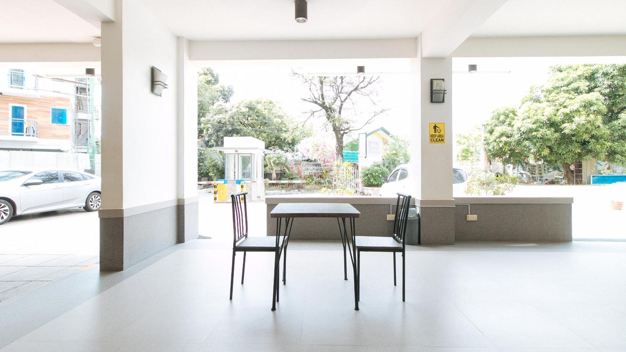 Reddoorz Plus At Alpina Heights Paranaque Paranaque City Bagian luar foto