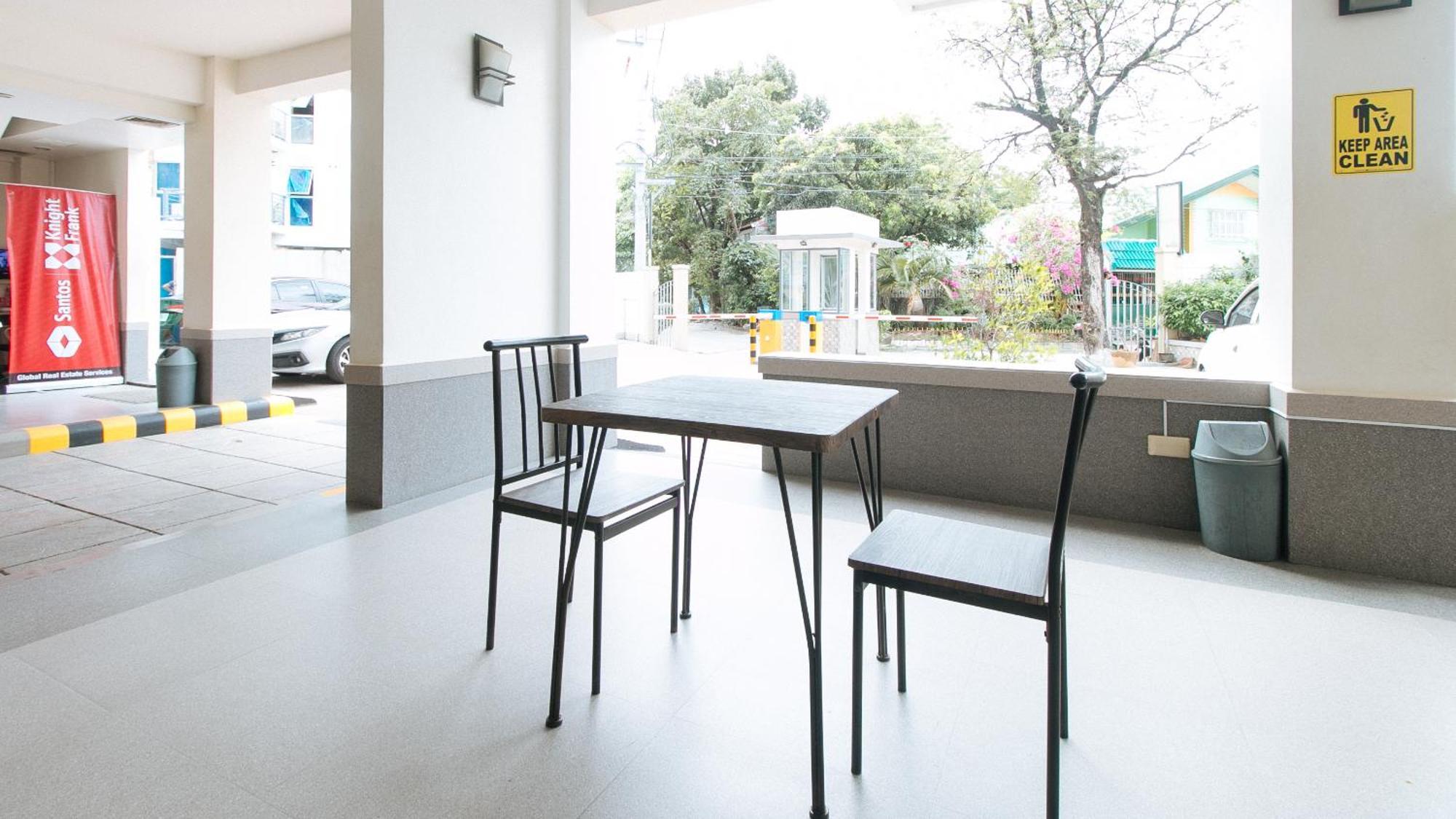 Reddoorz Plus At Alpina Heights Paranaque Paranaque City Bagian luar foto