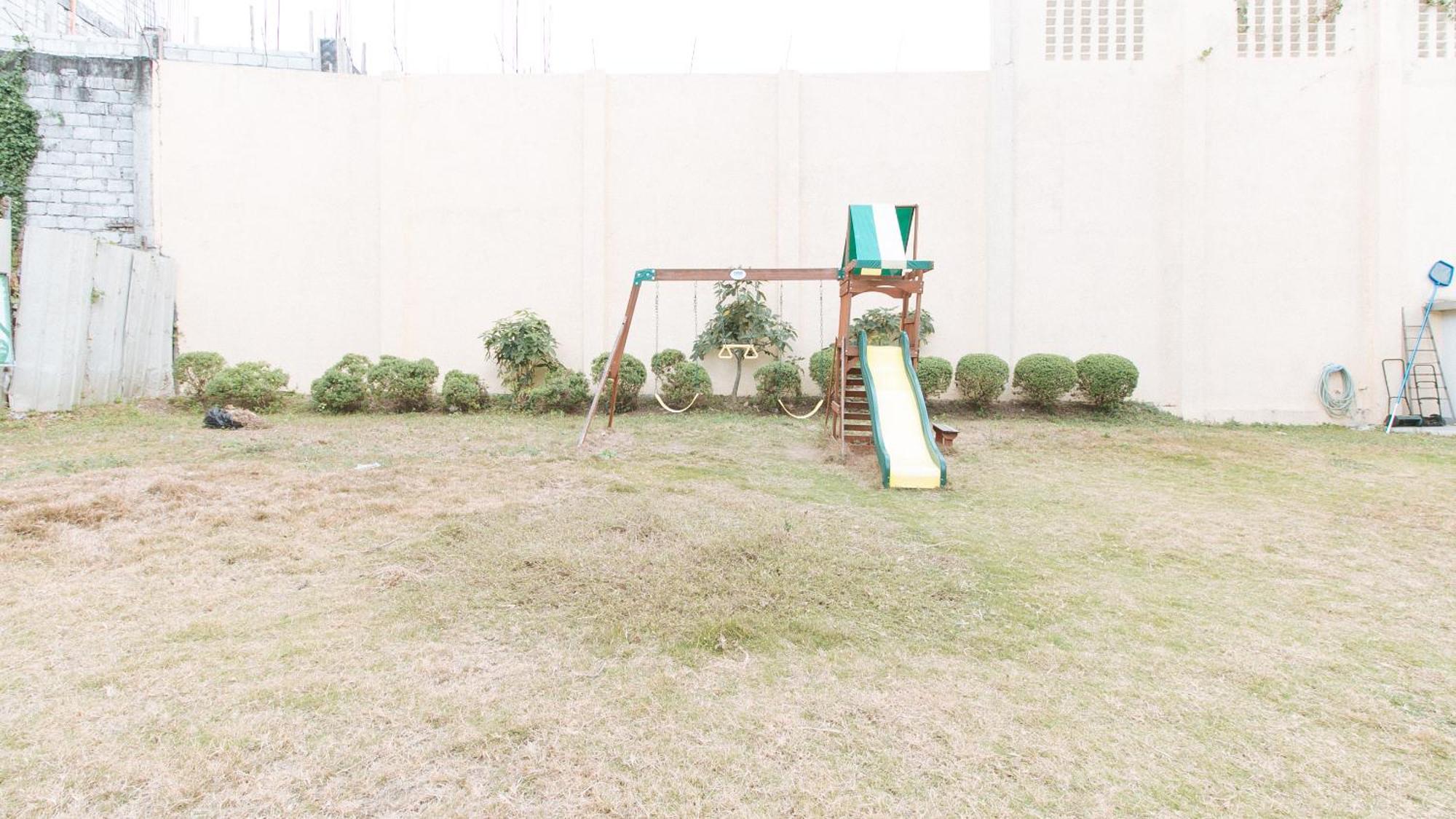 Reddoorz Plus At Alpina Heights Paranaque Paranaque City Bagian luar foto